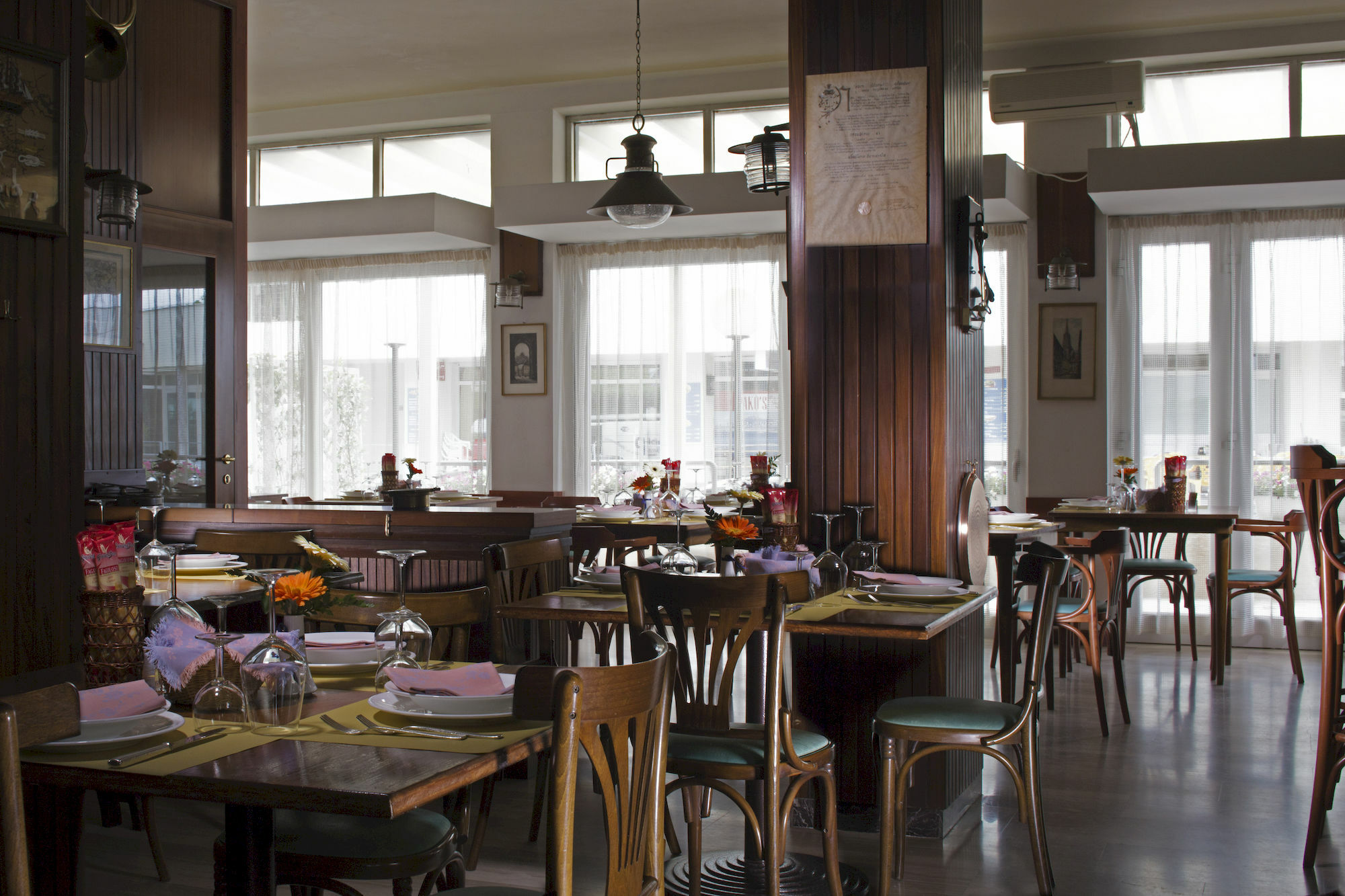 Hotel Paradiso